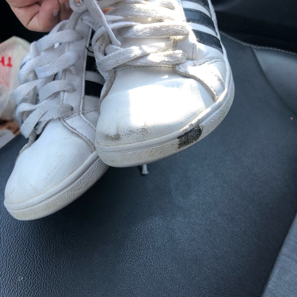 Adidas - Picture 7 of 8